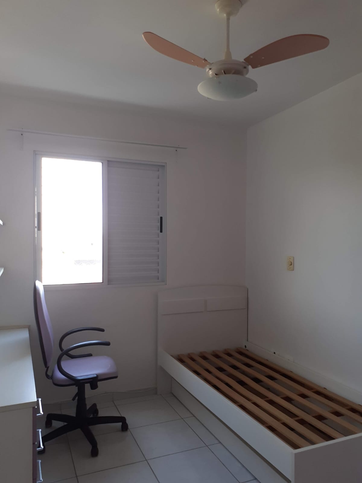 Apartamento à Venda no Condomínio Ana Capri - Vila Bourghese