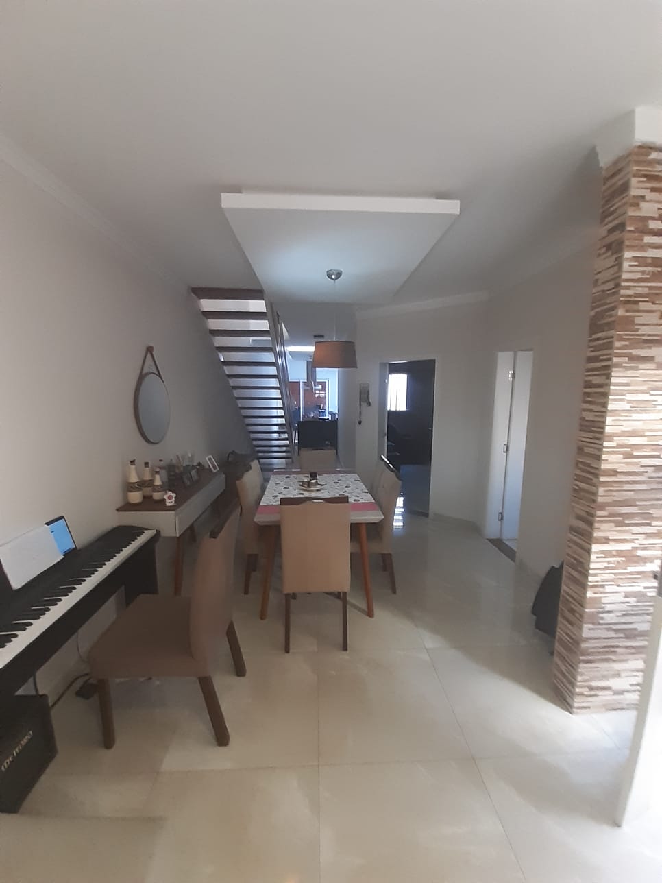 Sobrado no Mombaça – Design Moderno e Conforto para Viver Bem