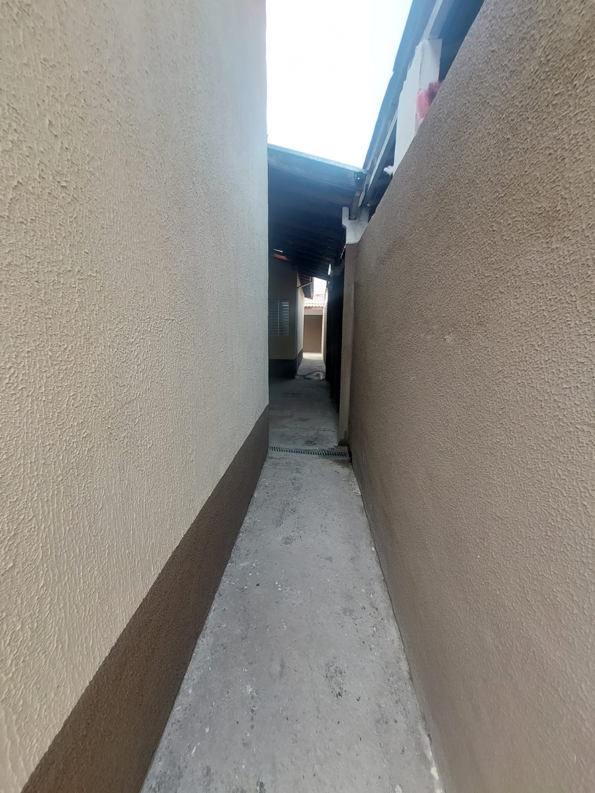 Casa à Venda no Bairro Vista Alegre - Pindamonhangaba/SP