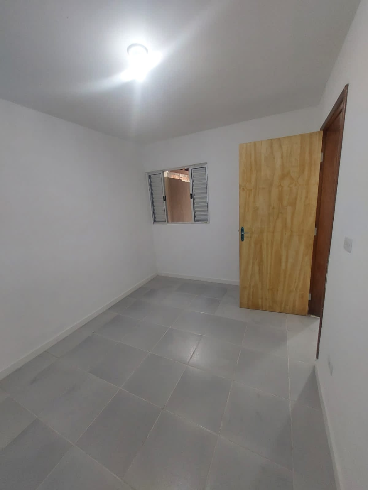 Casa à Venda no Bairro Vista Alegre - Pindamonhangaba/SP