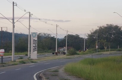 Terreno Comercial no Condomínio Vale dos Cristais, Taubaté