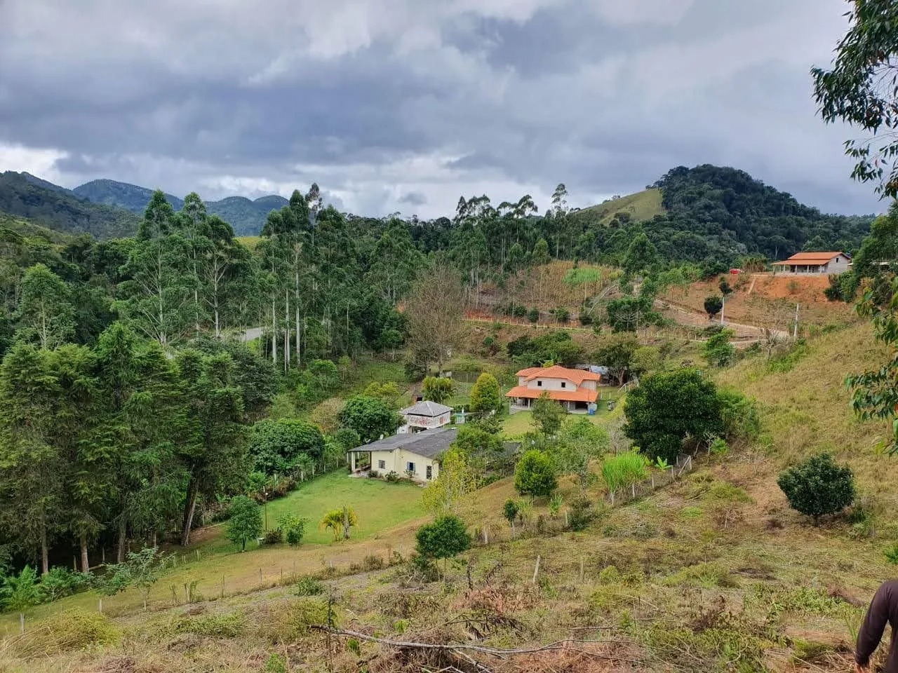 Sítio Encantador em São Luiz do Paraitinga – Refúgio com Natureza e Conforto